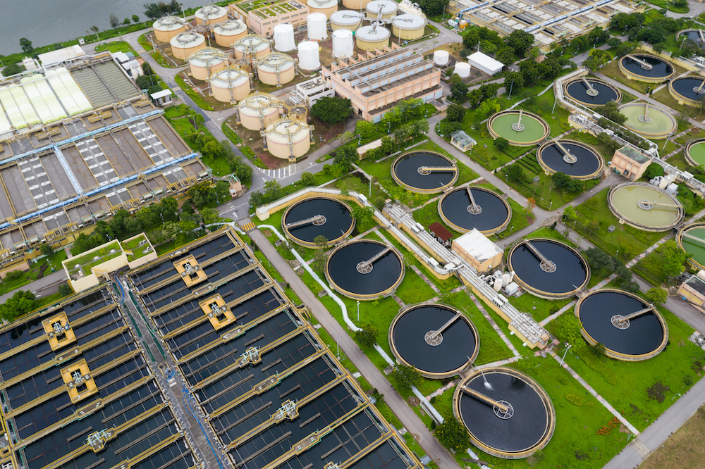 Coagulantes y floculantes en el tratamiento de aguas grises: ¿cómo funcionan?