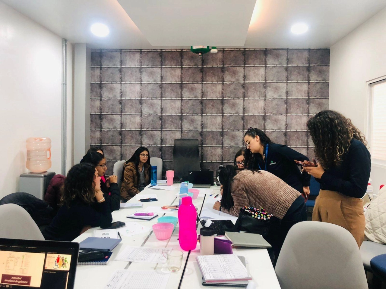 421925406 873571004777179 2252614646191009210 n